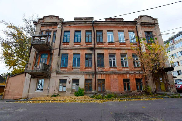 Фасад дома Фирюпкина в Воронеже
